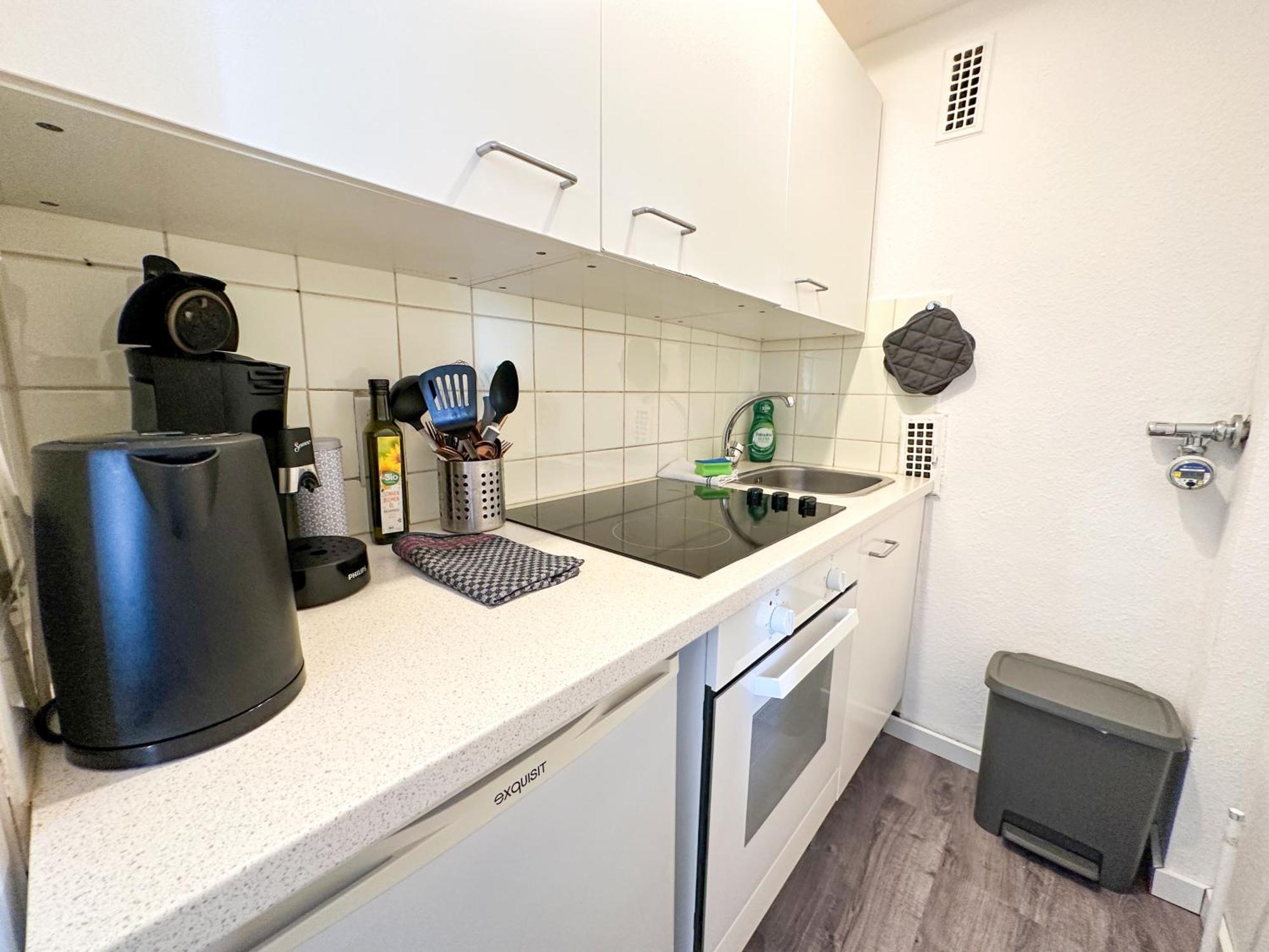 Apartment Fuer 3 Gaeste Mit Kostenlosen Parkplaetzen Und Lift Hannover Buitenkant foto